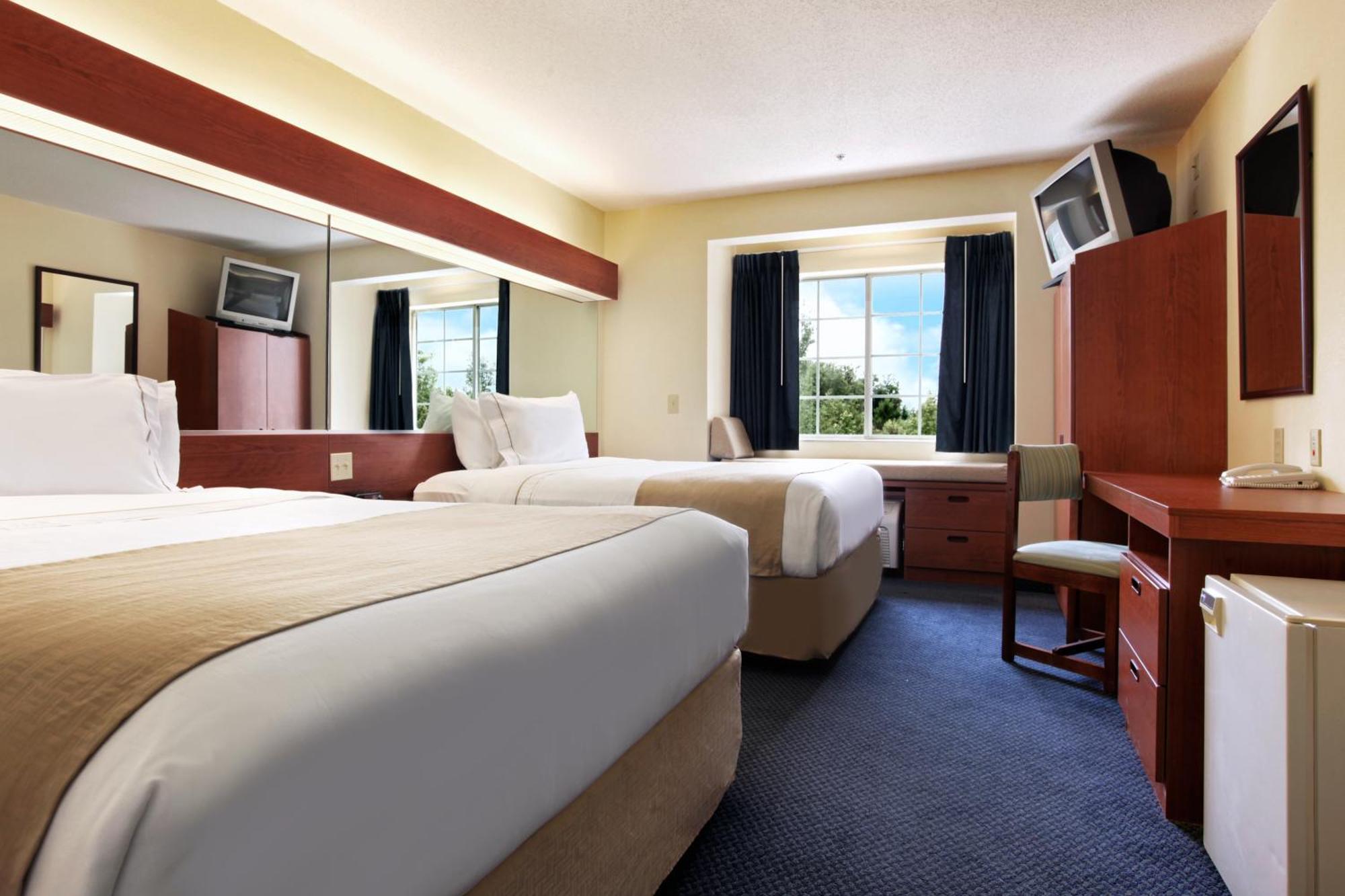 Rincon Inn And Suites Екстериор снимка